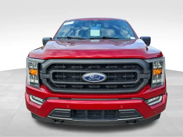 Used 2021 Red Ford XLT image 15