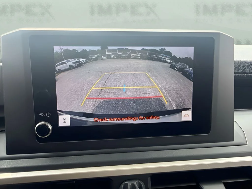 Used 2025 White Toyota SR image 10