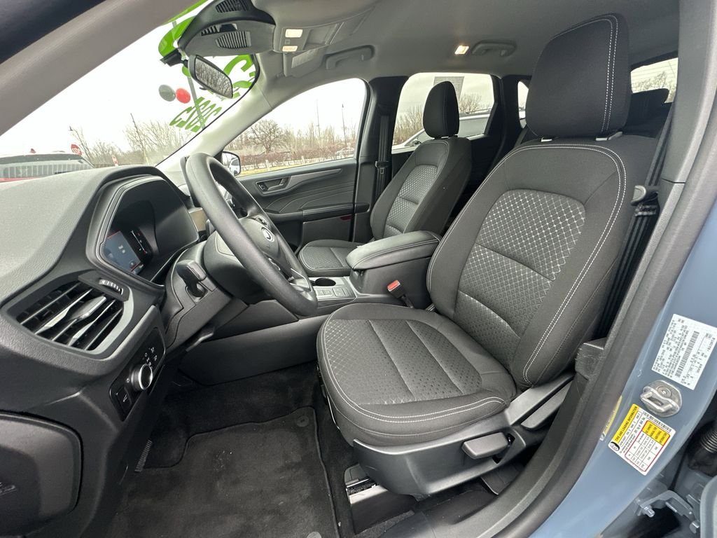 2025 FORD ESCAPE - Image 15