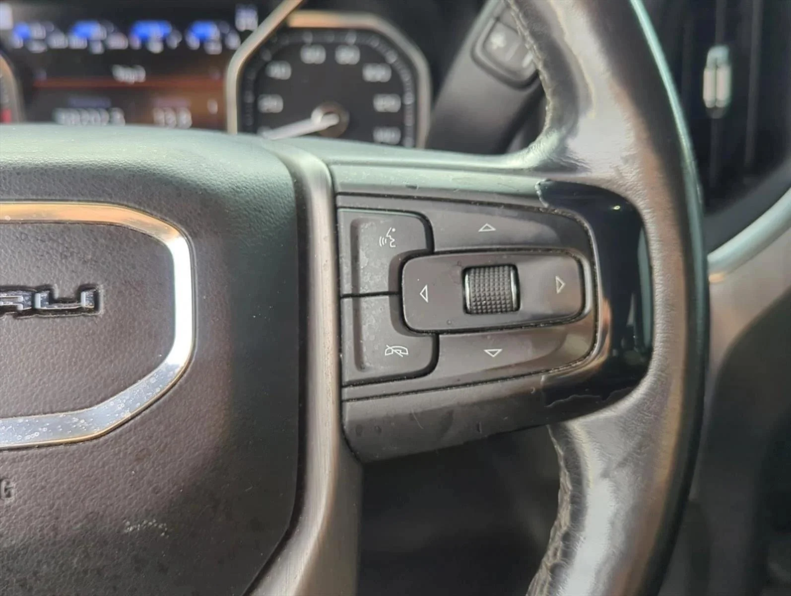 Used 2020 Satin Steel Metallic GMC Denali image 14