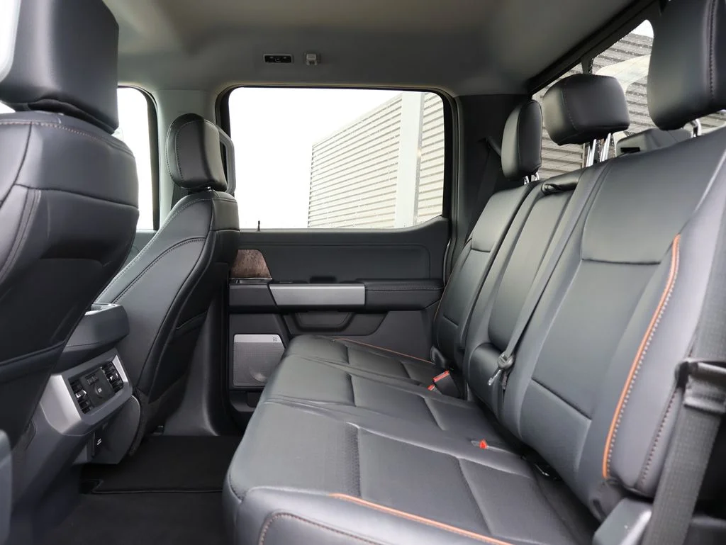 2026 Ford F-350 Super Duty Lariat - Photo 18