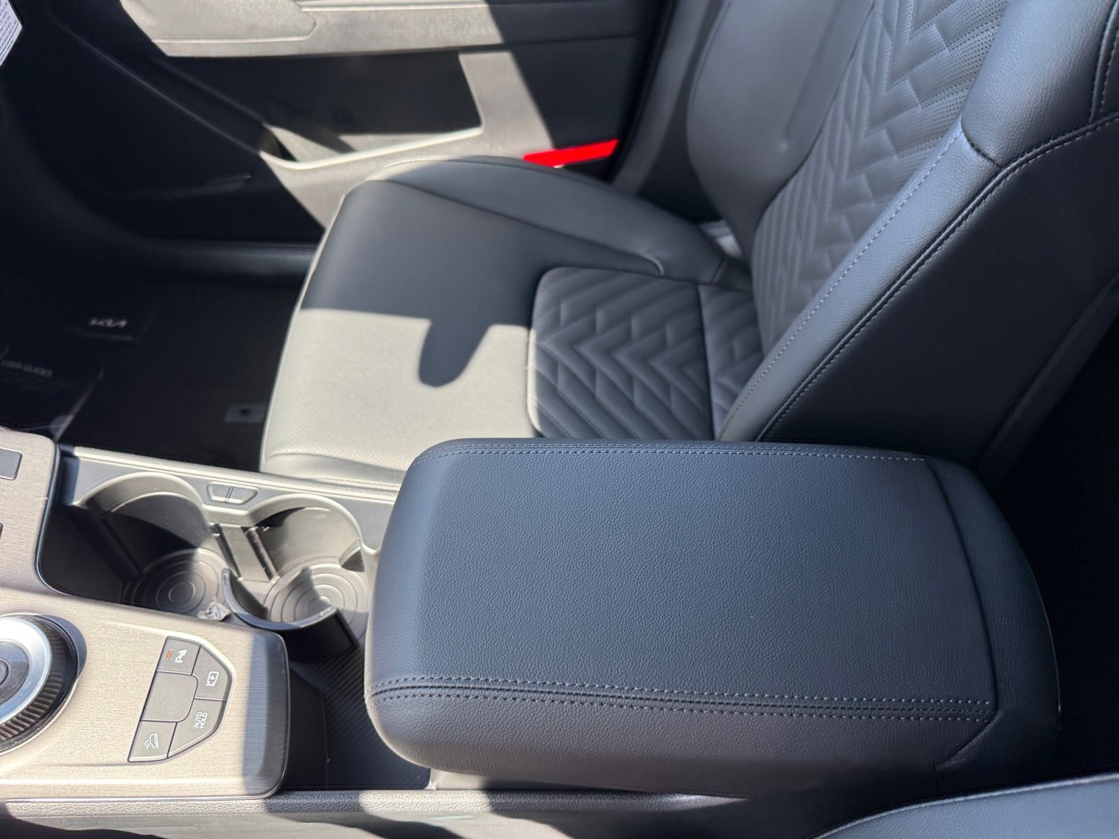 New 2027 Gravity Gray Kia X-Line image 14