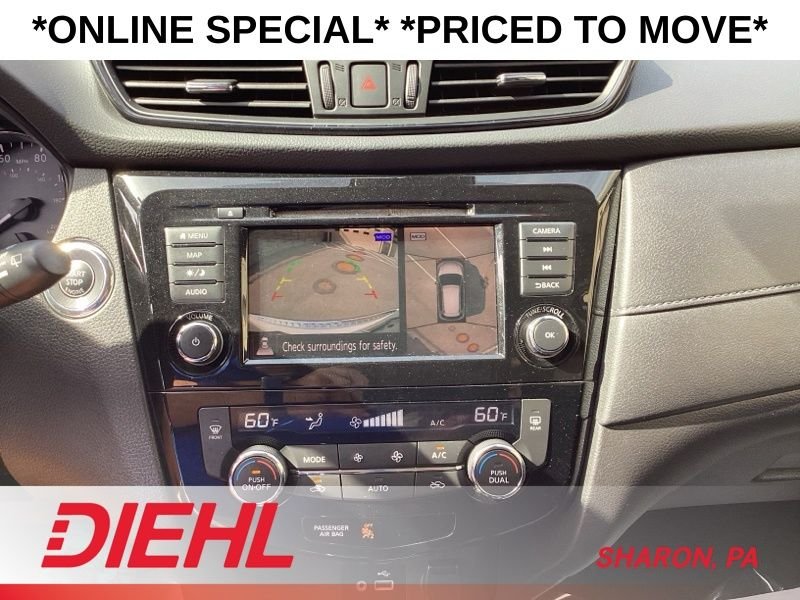 Used 2019 White Nissan SV image 31