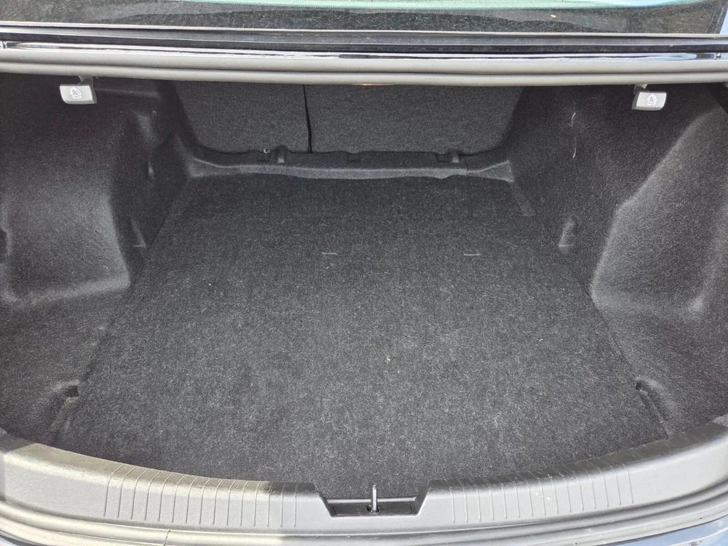 Used 2025 Black Chevrolet LT image 24