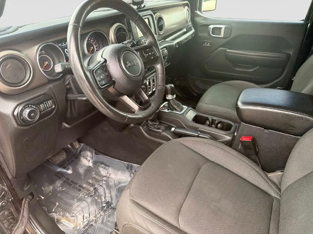 Used 2018 Black Jeep Sport S image 16