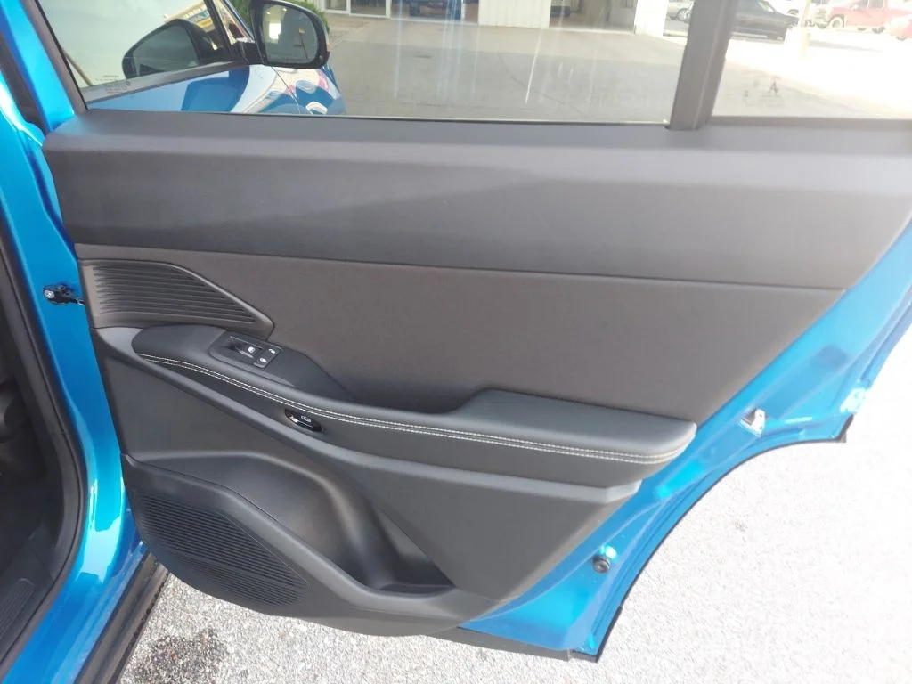 New 2026 Hydro Blue Pearl-Coat Exterior Paint Jeep Laredo image 35