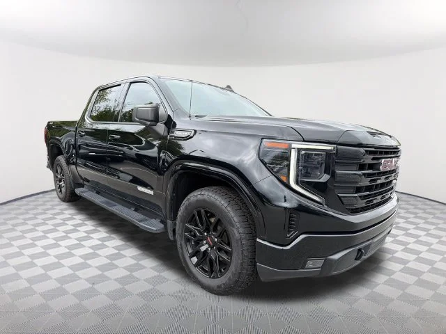Used 2022 ONYX BLACK GMC Elevation image 3