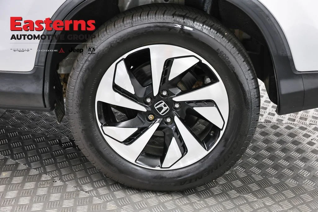 Used 2015 Gray Honda Touring image 34