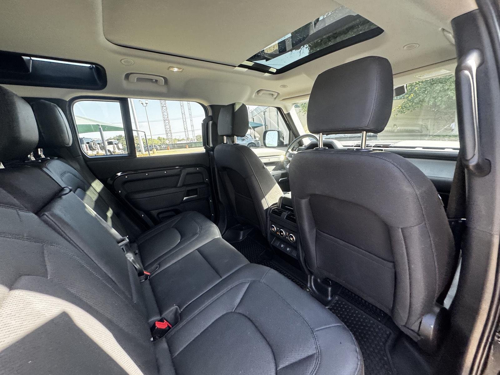 Used 2025 Santorini Black Metallic Land Rover S image 18