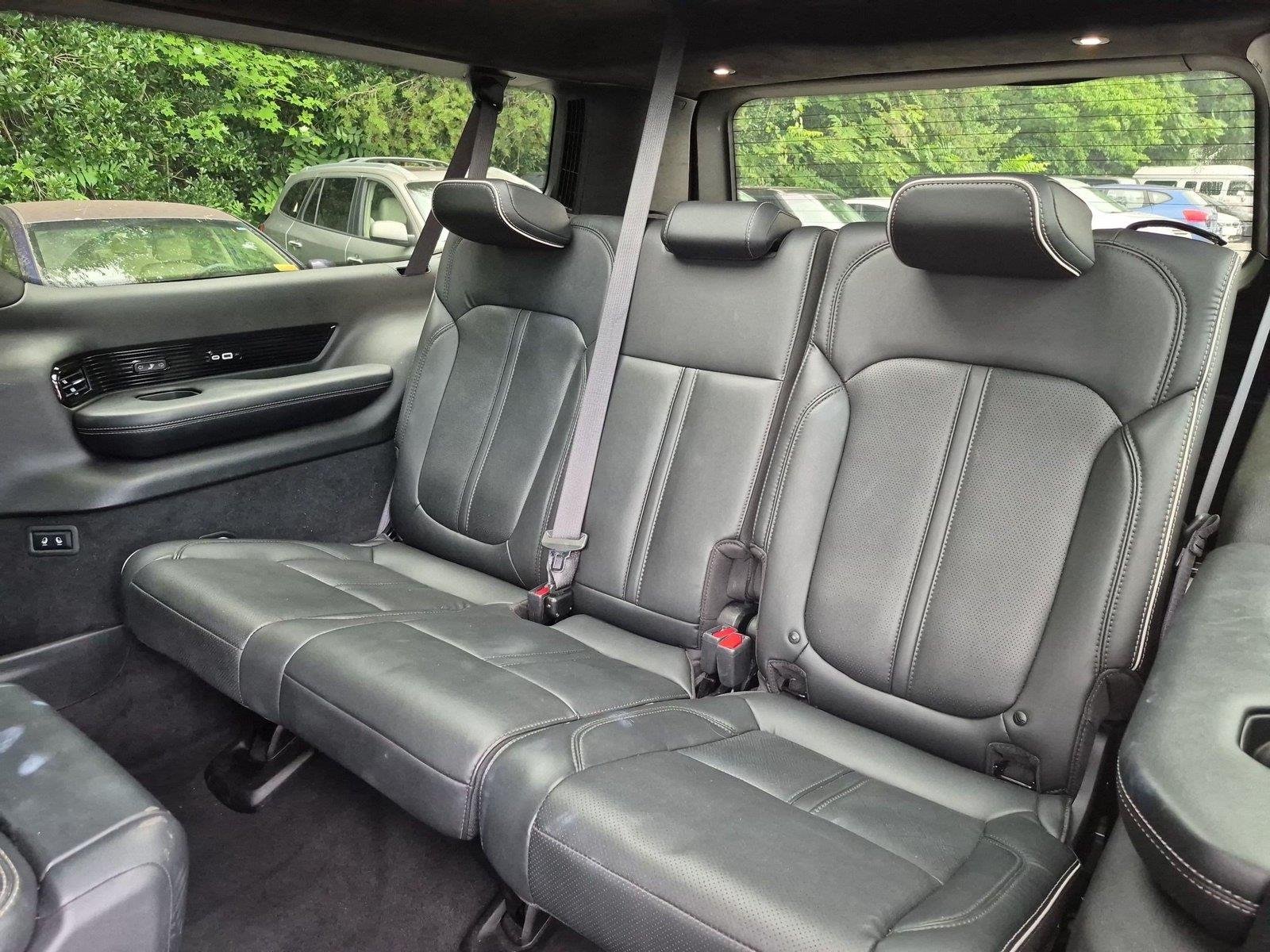 Used 2024 Baltic Gray Metallic Clearcoat Jeep Series II image 35