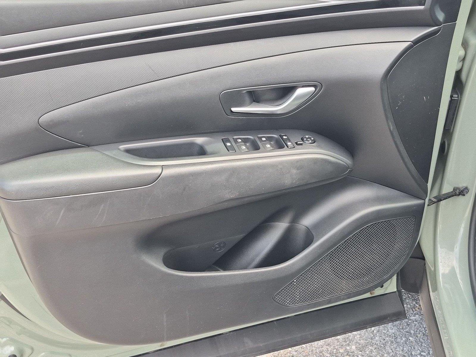 Used 2022 Sage Gray Hyundai SEL image 15