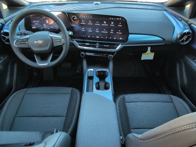 2026 Chevrolet Equinox EV 2LT - Photo 5