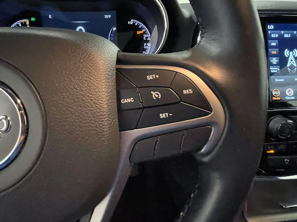 Used 2022 Black Jeep Laredo X image 34