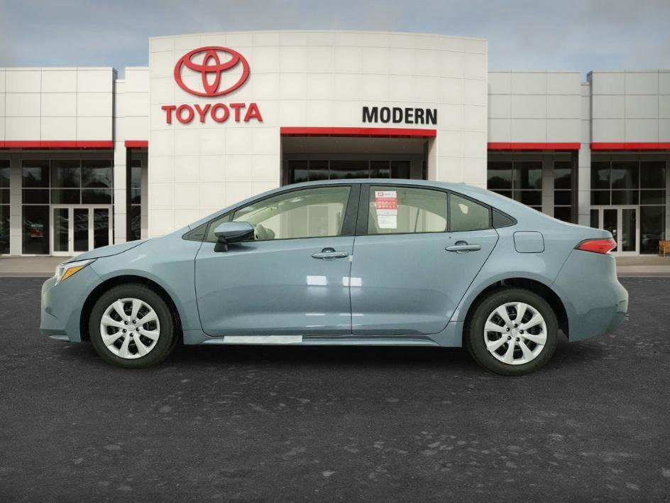 New 2026 Celestite Toyota Hybrid LE image 9