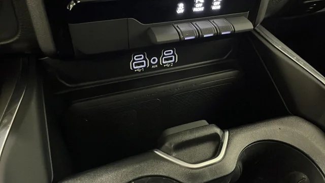 Used 2025 Blue Pearl Ram Laramie image 31