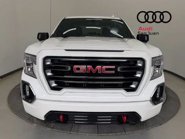 Used 2021 White GMC AT4 image 2