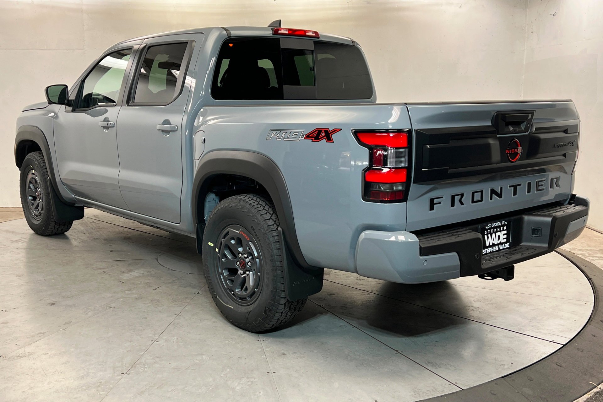 New 2026 Boulder Gray Pearl Nissan Crew Cab PRO-4X® image 3
