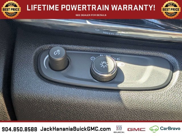Used 2025 White Buick Sport Touring image 24