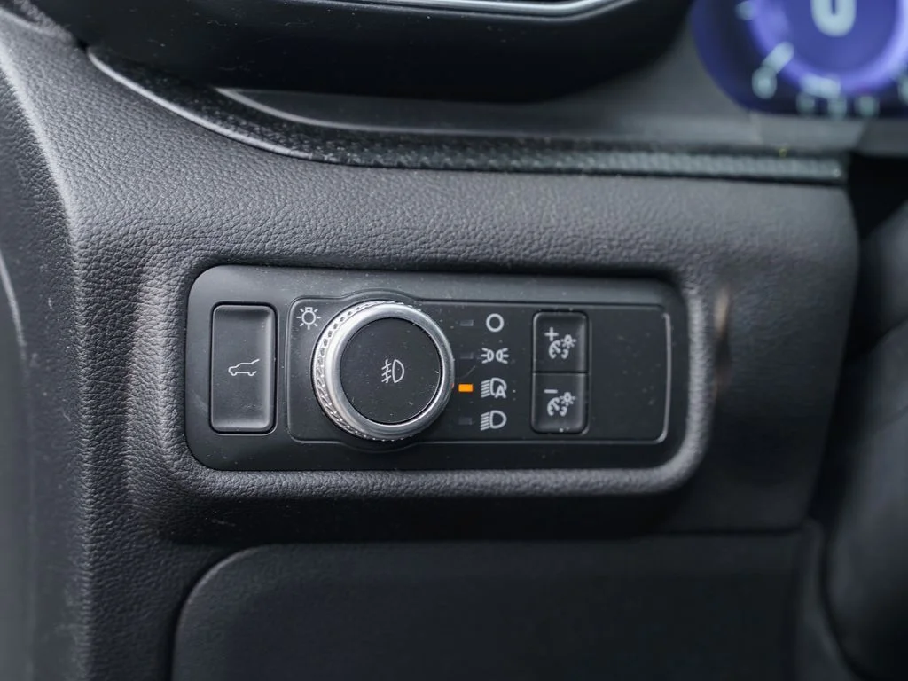 Used 2022 Gray Metallic Ford ST image 30
