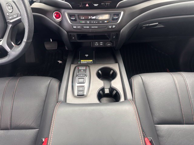 2025 Honda Passport TrailSport - Photo 14