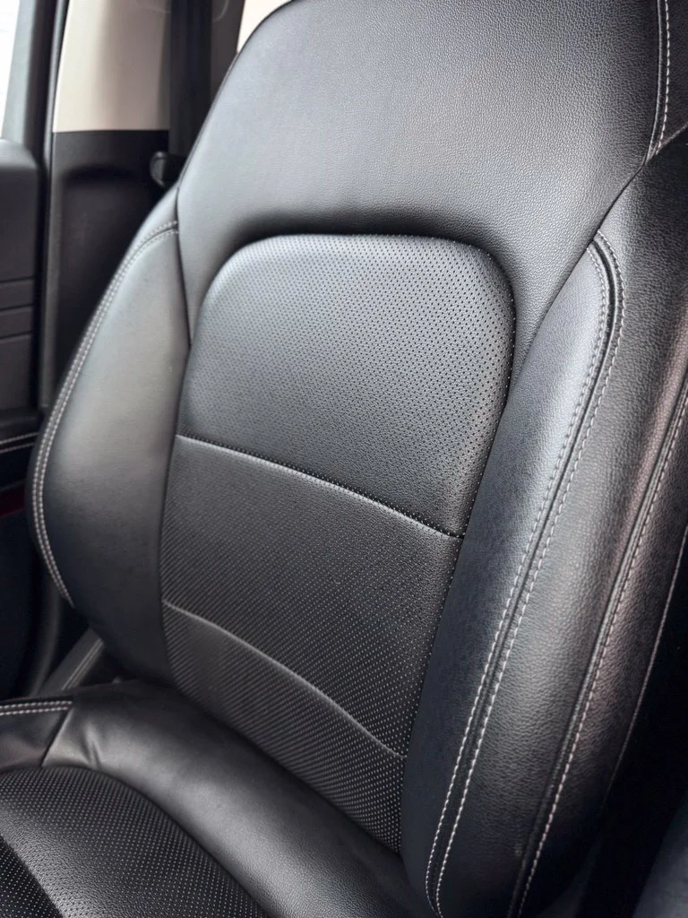 Used 2022 Black Metallic Ford SEL image 32