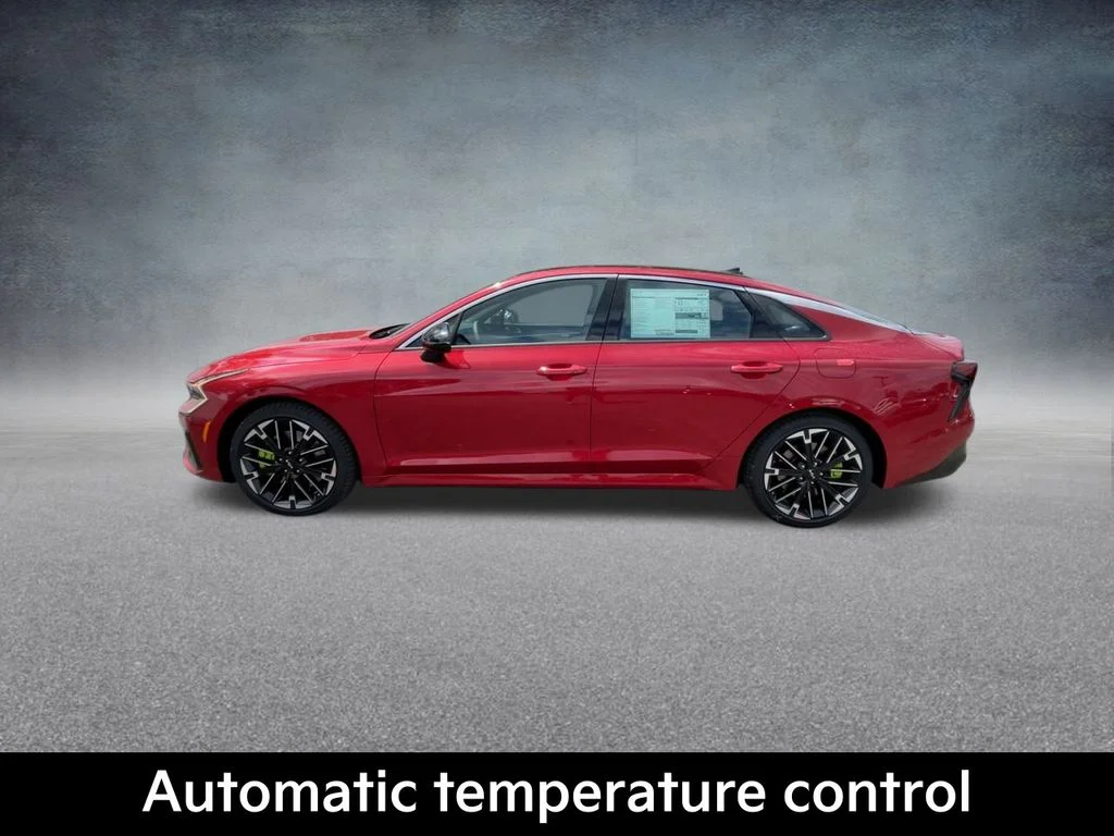 2026 Kia K5 GT - Photo 14