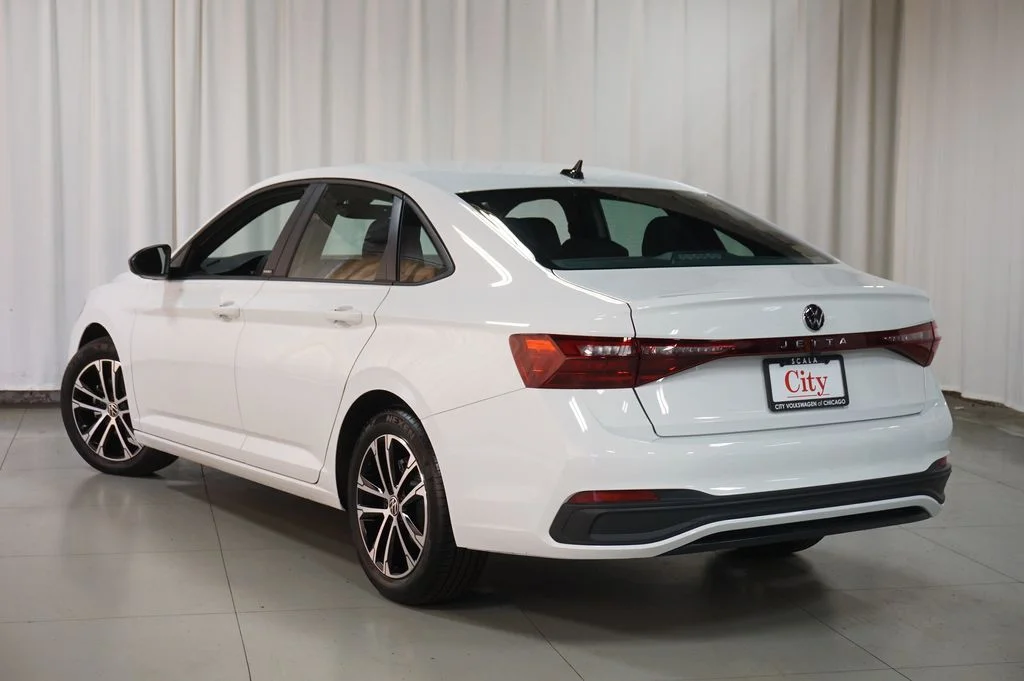 Certified Used 2025 Pure White Volkswagen 1.5T Sport image 17