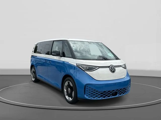 2025 Volkswagen ID. Buzz Pro S Plus 4Motion Two-Tone's photo