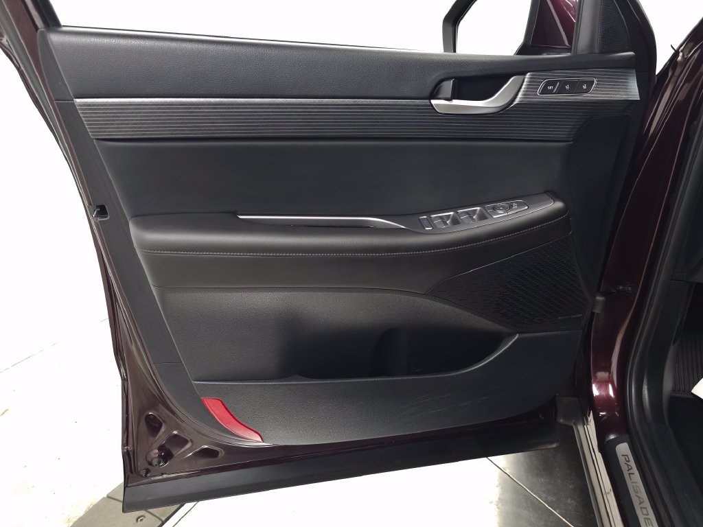 2024 Hyundai Palisade Limited - Photo 15