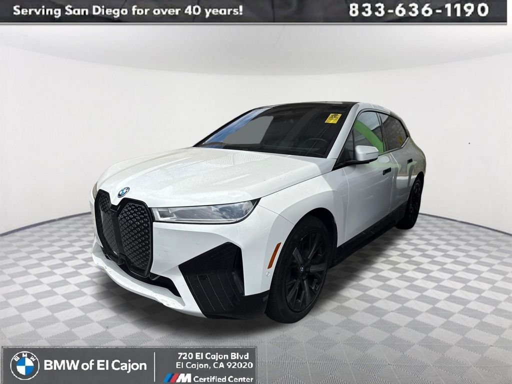 2023 BMW iX xDrive50's photo