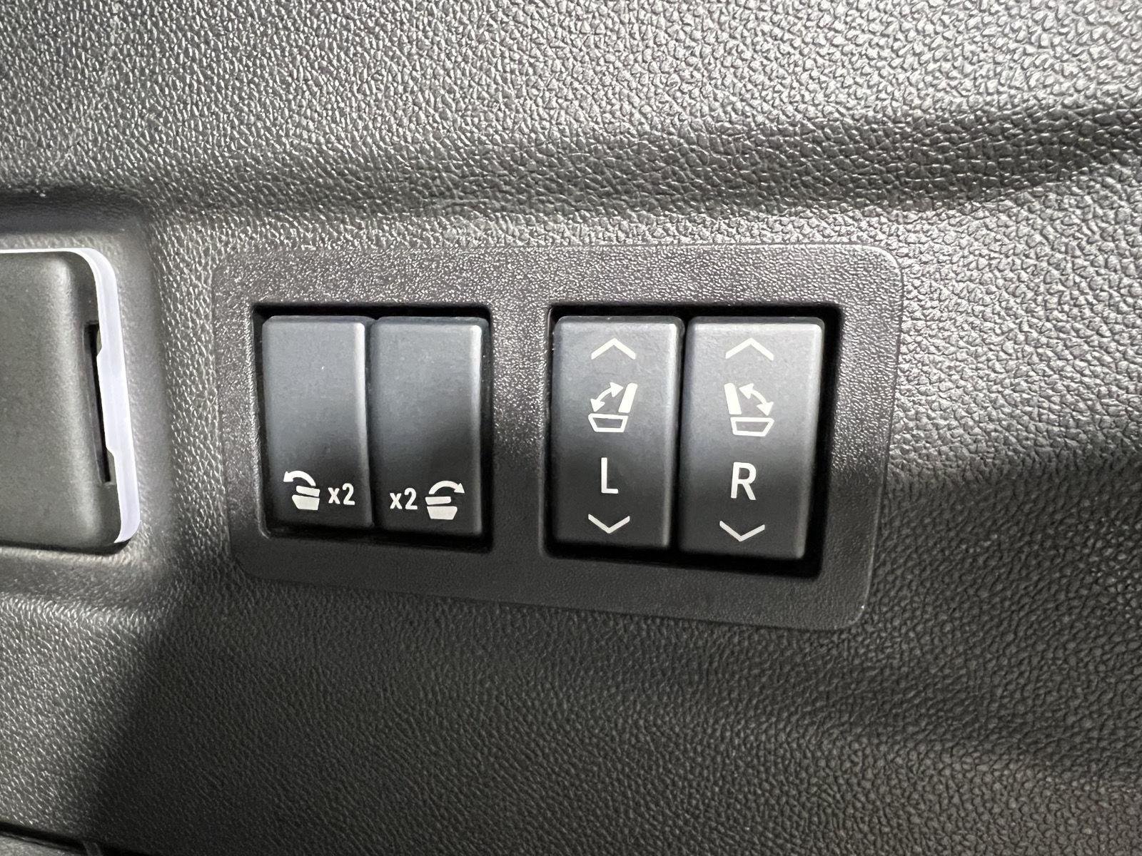 Used 2026 Black Chevrolet Z71 image 29
