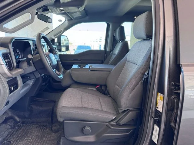 2025 Ford F-350 Super Duty XL - Photo 9