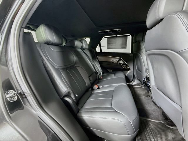 New 2026 Carpathian Grey Land Rover Dynamic SE image 29