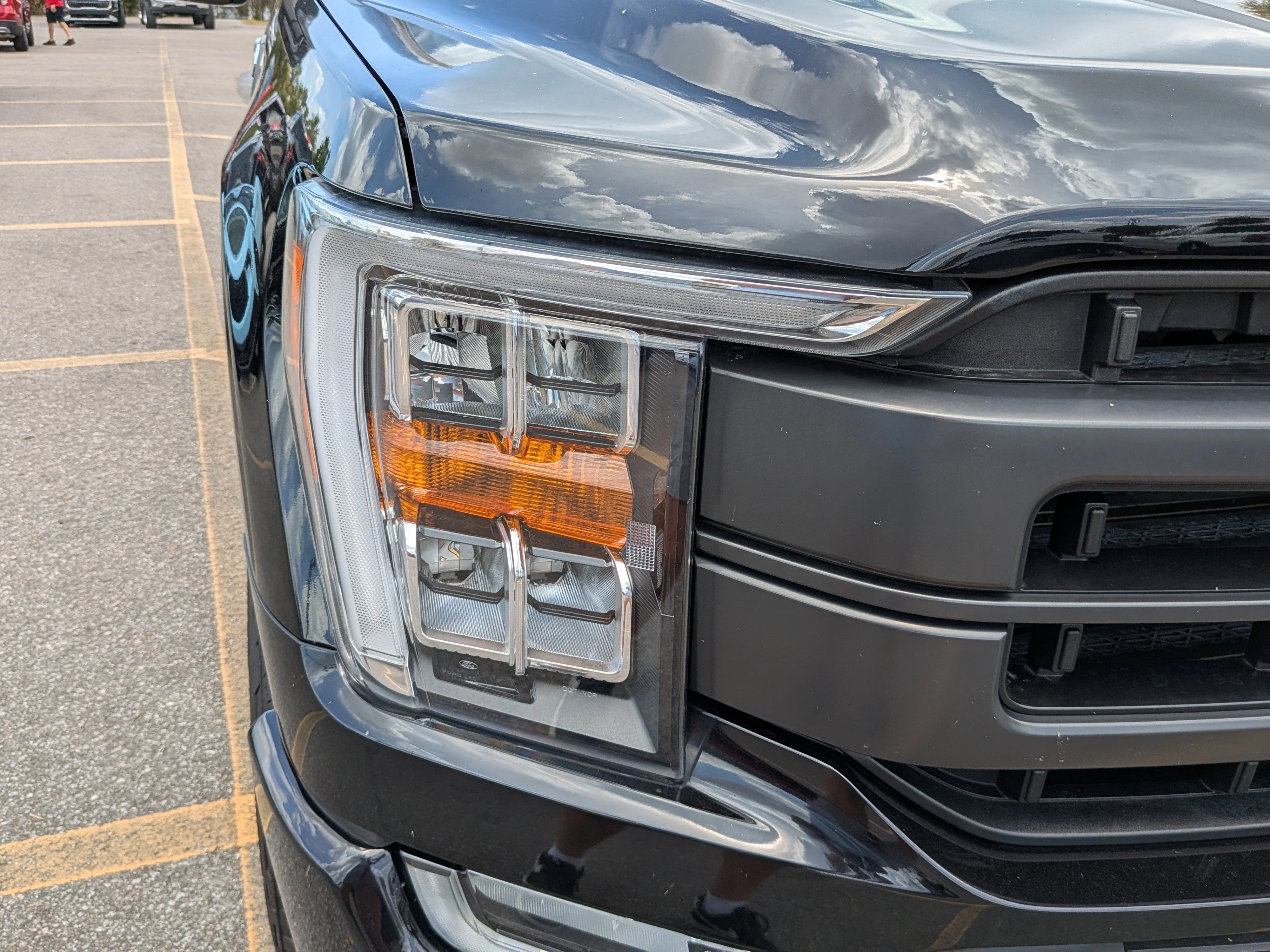 Certified Used 2023 Agate Black Metallic Ford LARIAT image 41