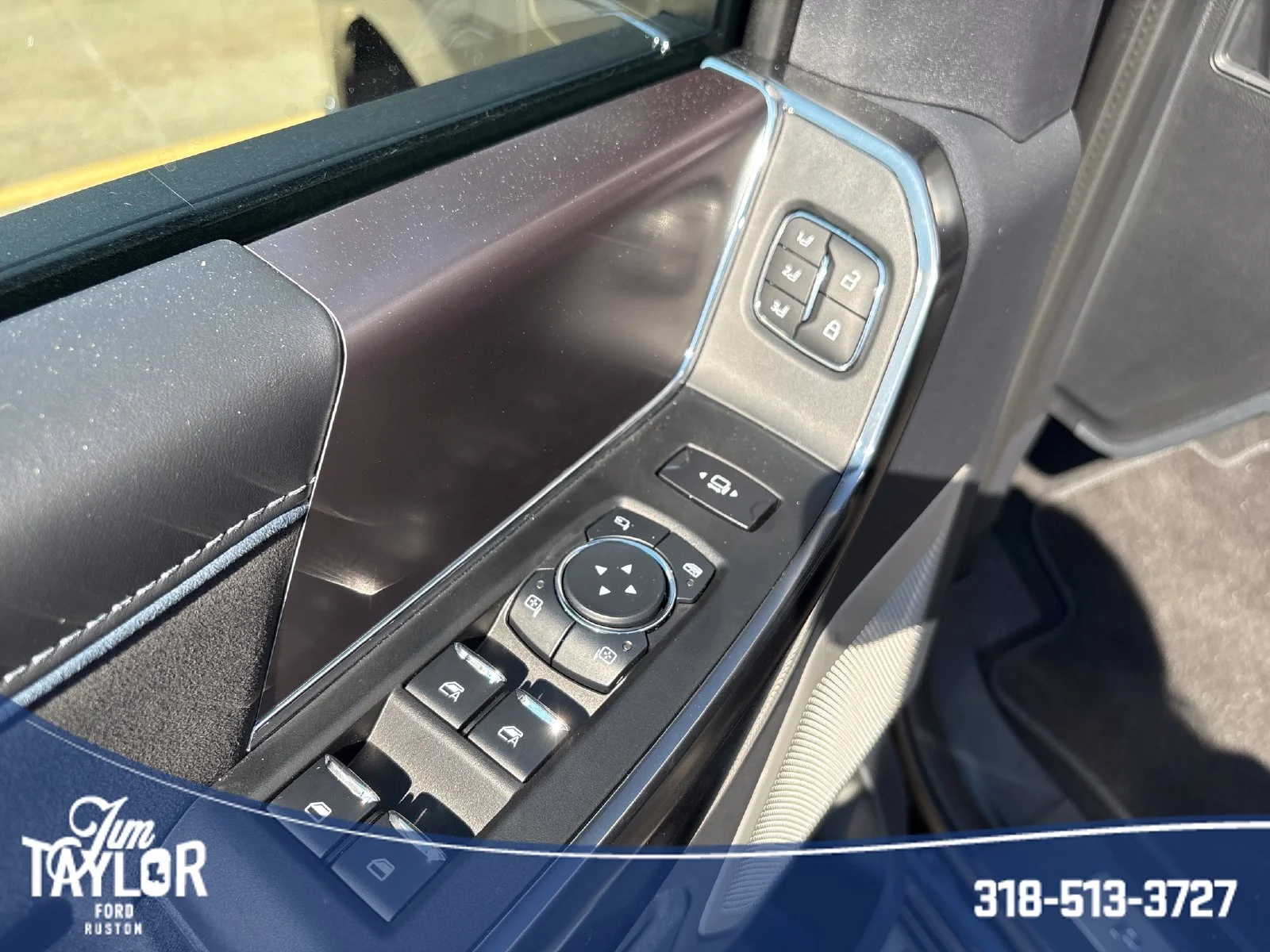 New 2026 Agate Black Metallic Ford F-250® Platinum® image 12