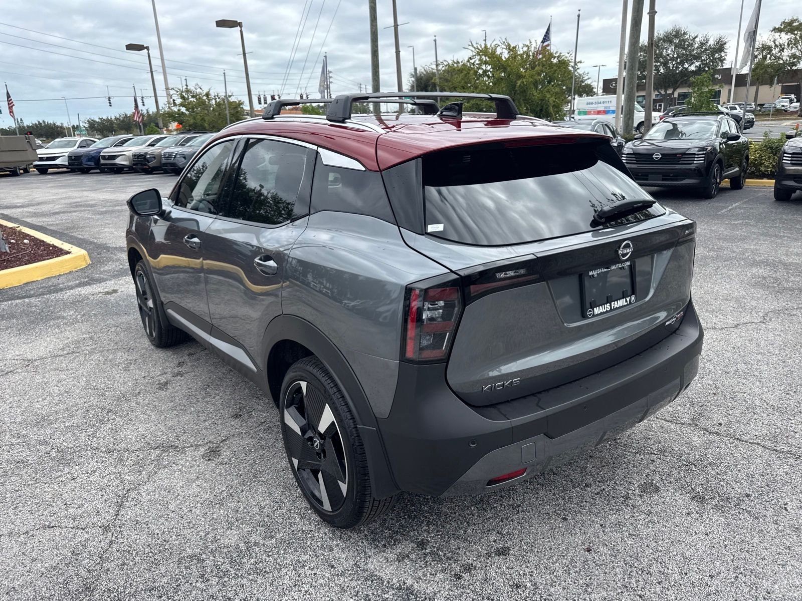 New 2026 Nissan Kicks SR 4D Sport Utility