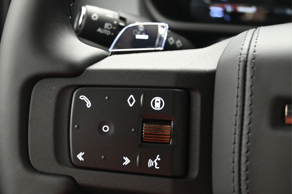 New 2026  Land Rover  OCTA image 18