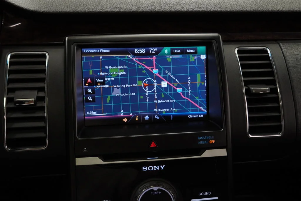 Used 2013 Gray Ford Limited image 28
