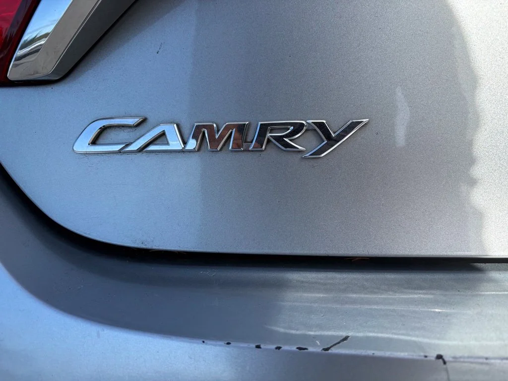 Used 2015 Celestial Silver Metallic Toyota LE image 7
