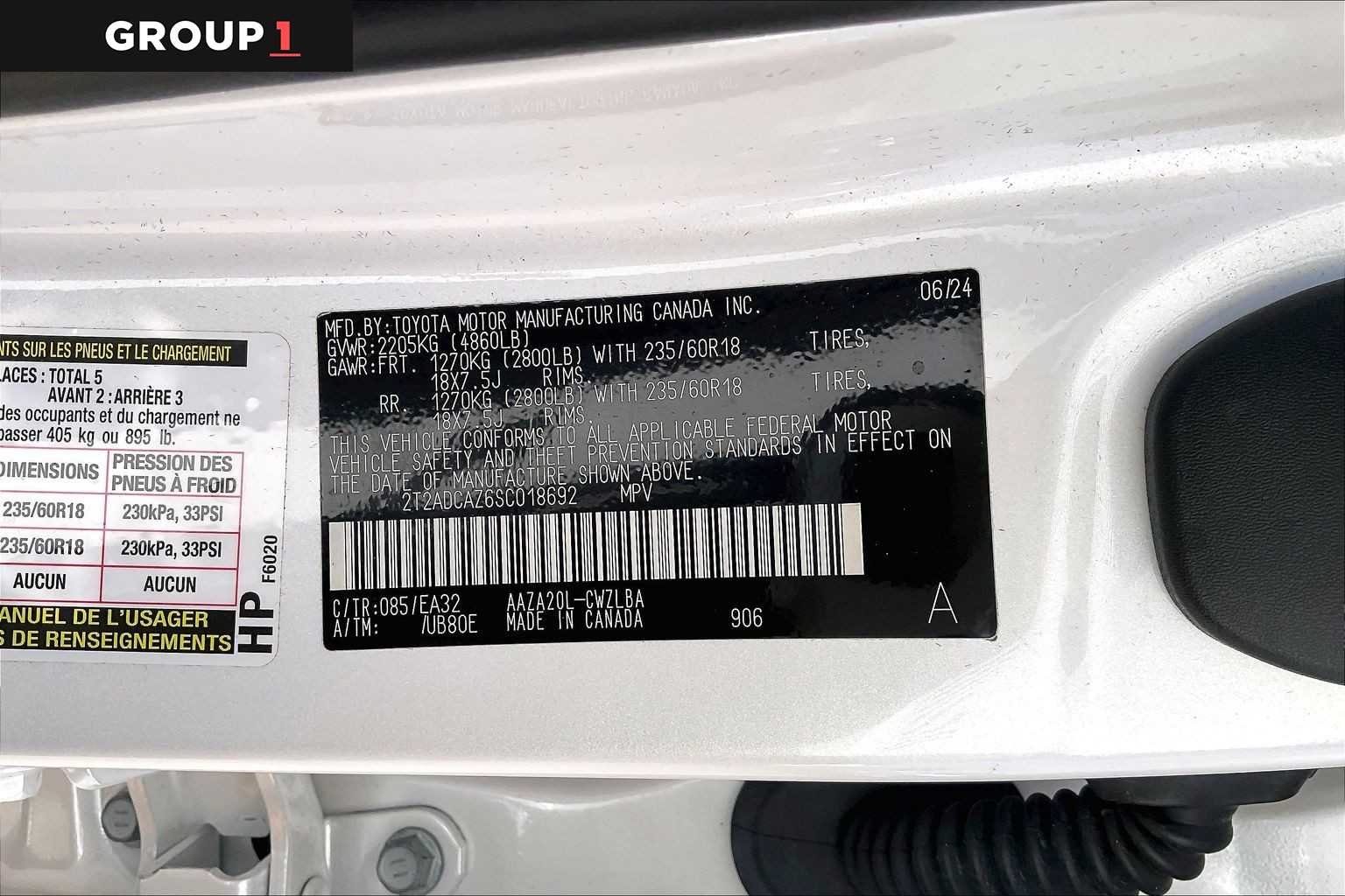 Used 2025 Eminent White Pearl Lexus  image 34
