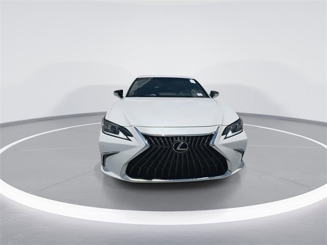 New 2024 Eminent White Pearl Lexus 350 image 3