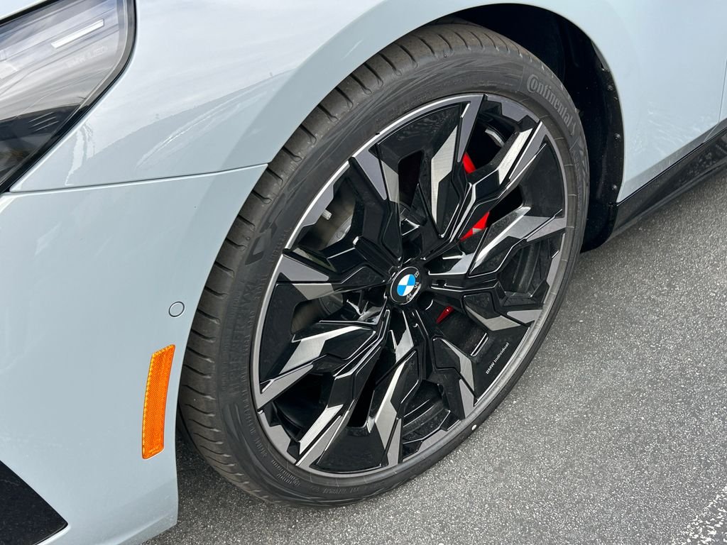 New 2027 Gray Metallic BMW eDrive40 image 3