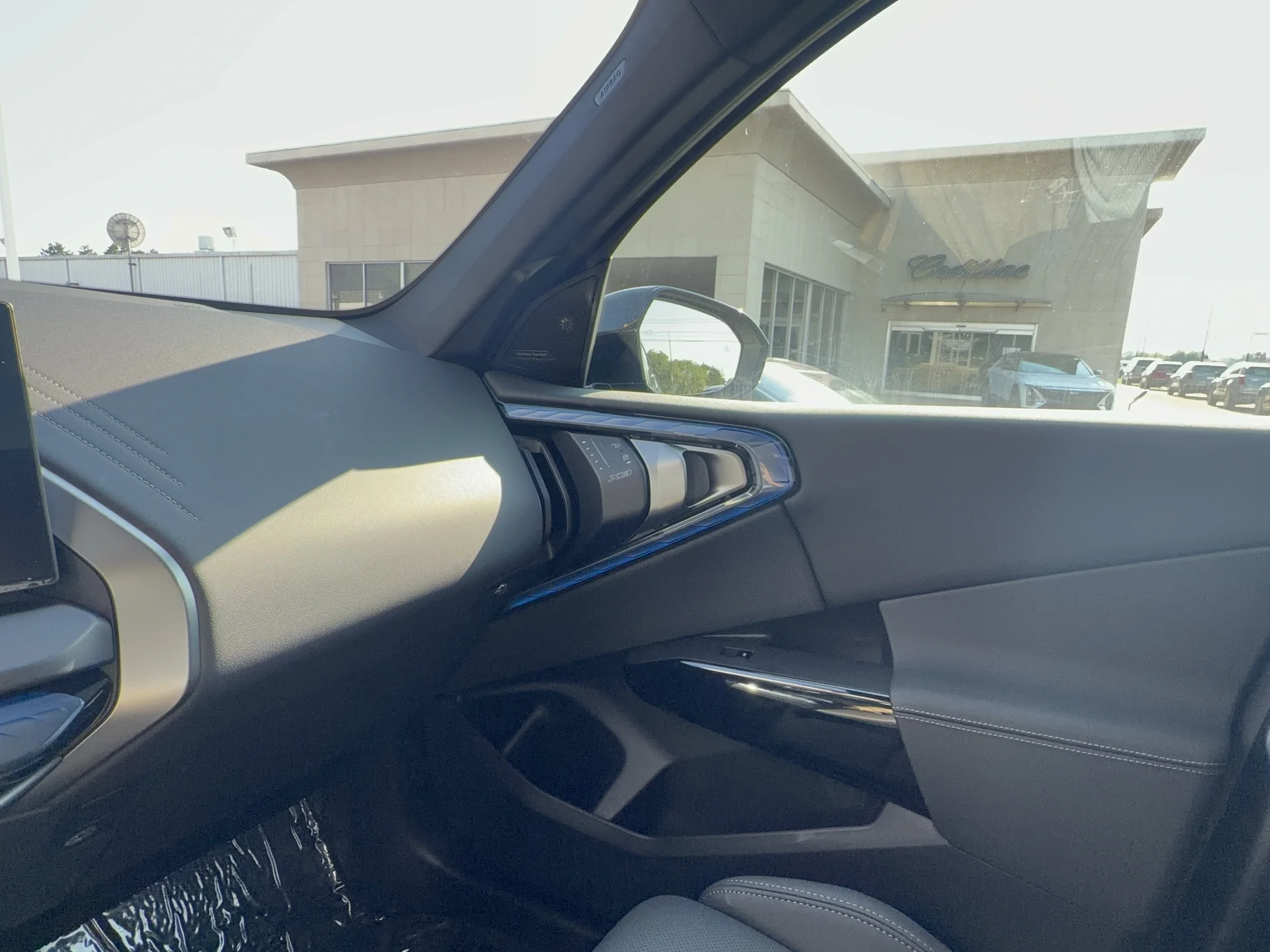 New 2026 Black Sapphire Metallic BMW 30 xDrive image 21