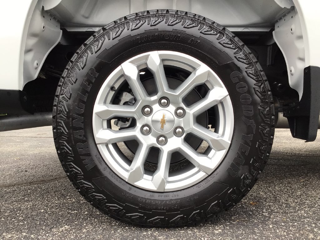 2026 Chevrolet Silverado 1500 LT - Photo 17