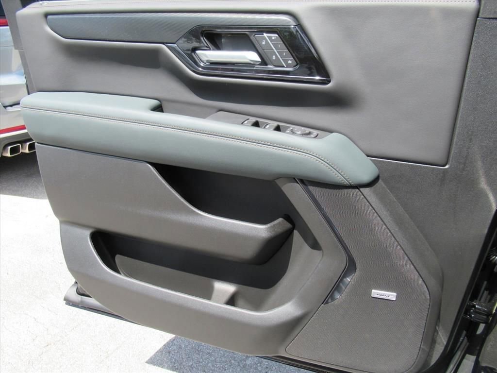 2026 GMC Yukon AT4 - Photo 20