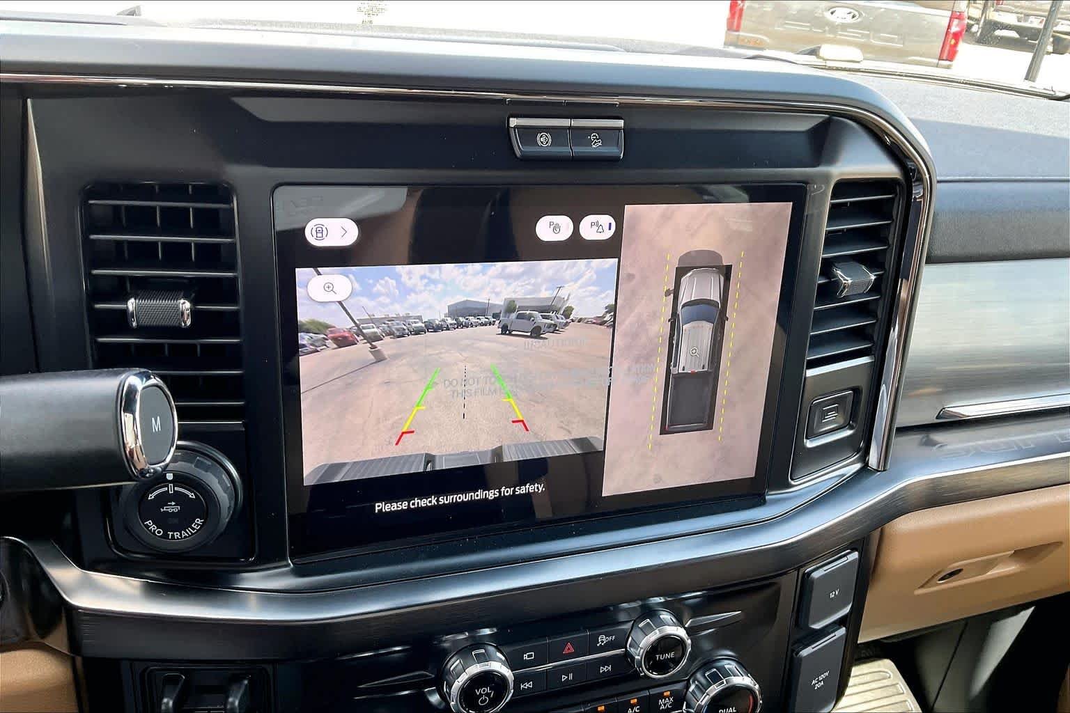 New 2026 Marsh Gray Ford F-350® Lariat® image 18