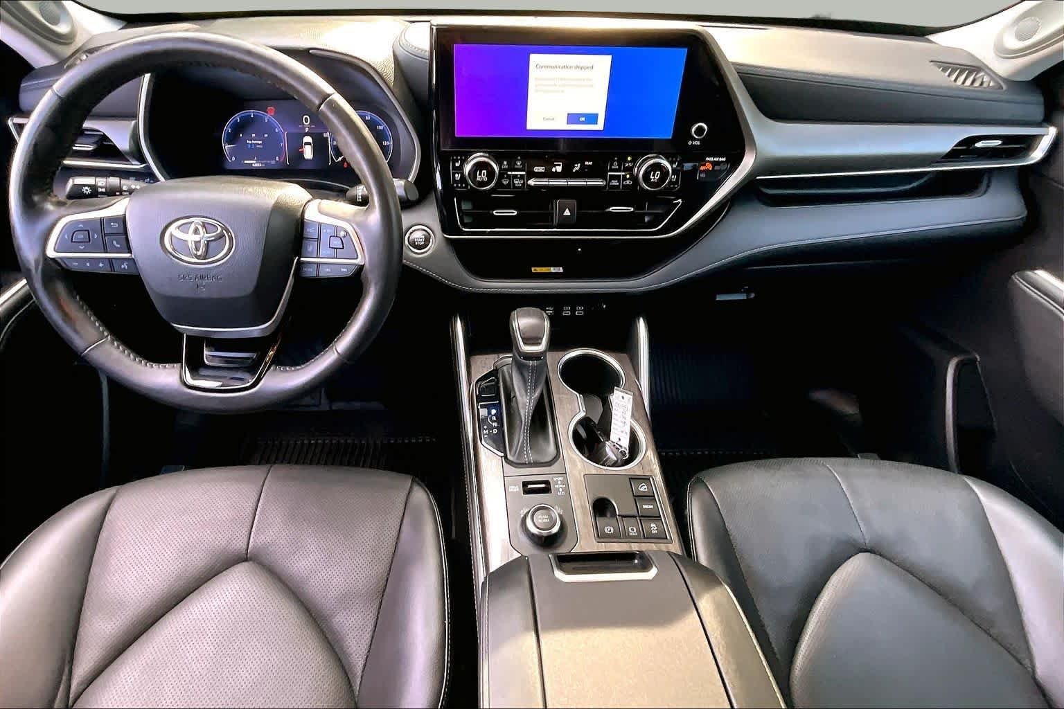 Used 2023 Wind Chill Pearl Toyota Limited image 15