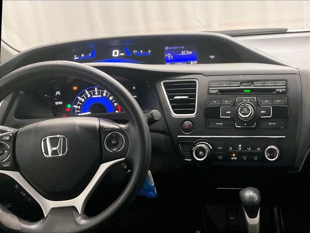Used 2014 Silver / Black Honda LX image 18