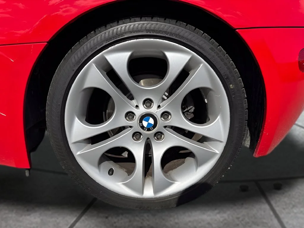 Used 2004  BMW 3.0i image 25