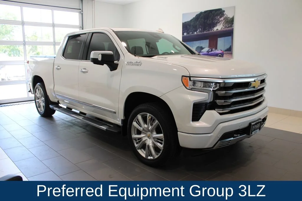 Used 2024 Iridescent Pearl Tricoat Chevrolet High Country image 2